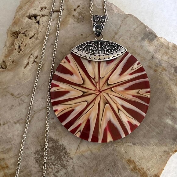 Sterling Silver 925 Signed Meran Indonesia 2.5" Resin Pendant Necklace 18" Chain - Picture 4 of 16